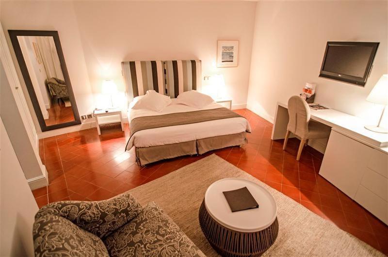 Hotel****Spa & Restaurant Cantemerle Vence Zimmer foto